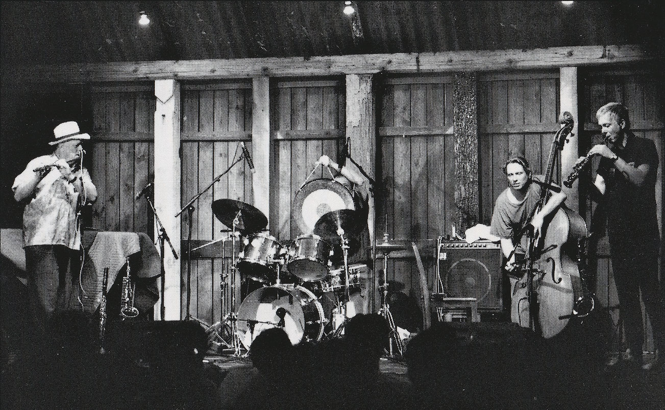 ruf der heimat @ Konfrontationen Nickelsdorf, 1994 foto: Helmut Frühauf ruf der heimat @ Konfrontationen Nickelsdorf, 1994 foto: Helmut Frühauf